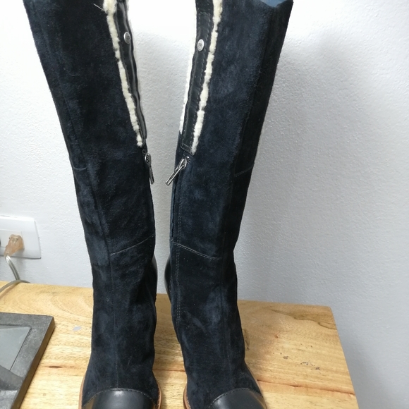 Ugg boots - Picture 9 of 12